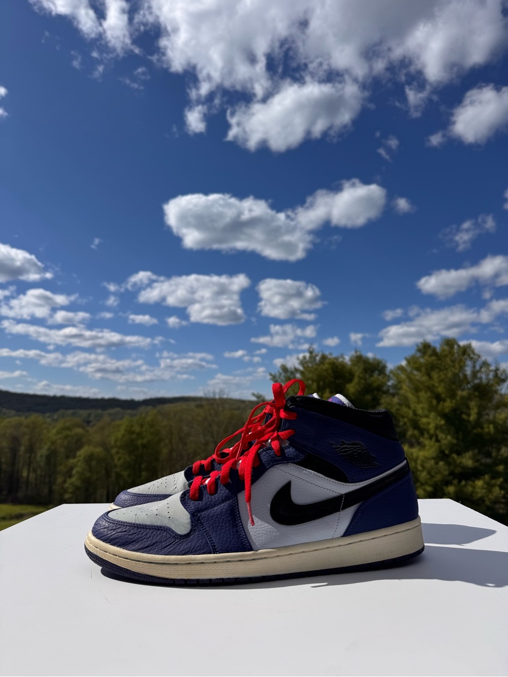 Nike Air Jordan 1 Mid Royal Blue White Black Men’s Size 13